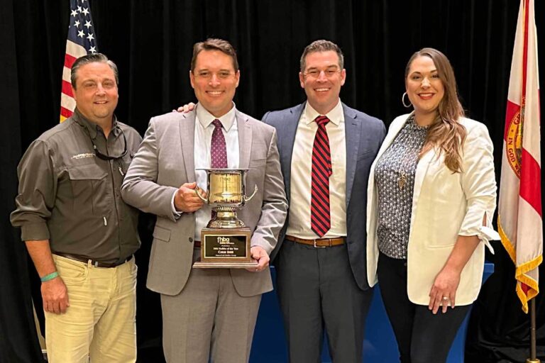 MasterCraft’s Chris Shee, Awarded “Builder of the Year.” MasterCraft’s Chris Shee, Awarded “Builder of the Year.”