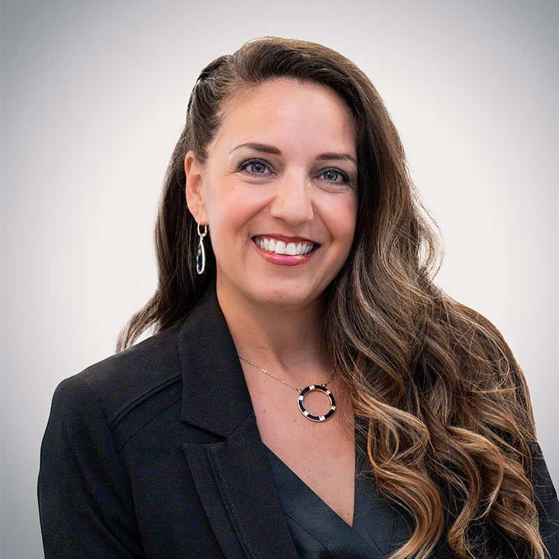 MCB24-023-10_Leanne_Hobbs_McGuire_800x800